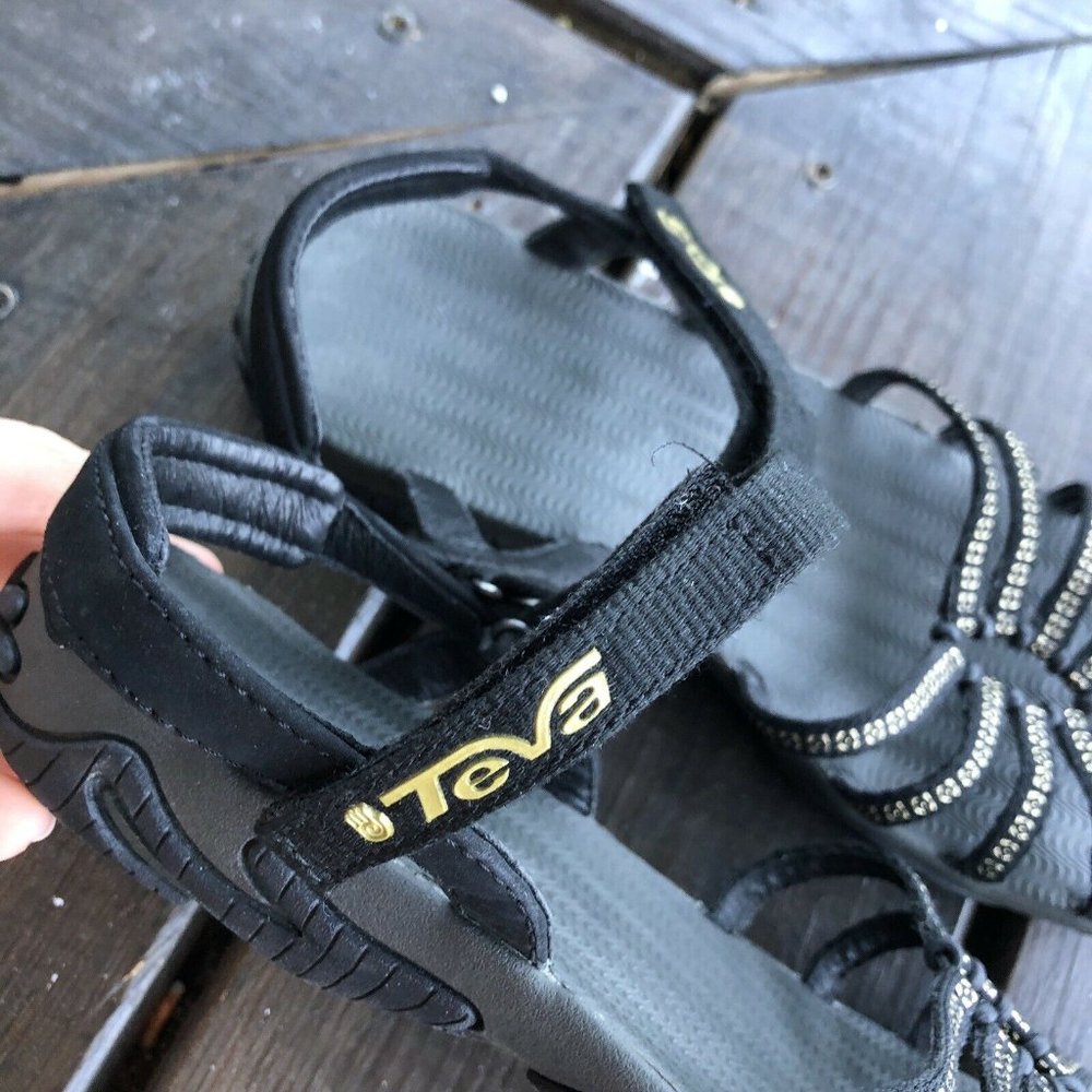 Teva 102346 Kayenta Strappy Sport Sandals Shoes Women's Size 7 Black Gold - Picture 3 of 7